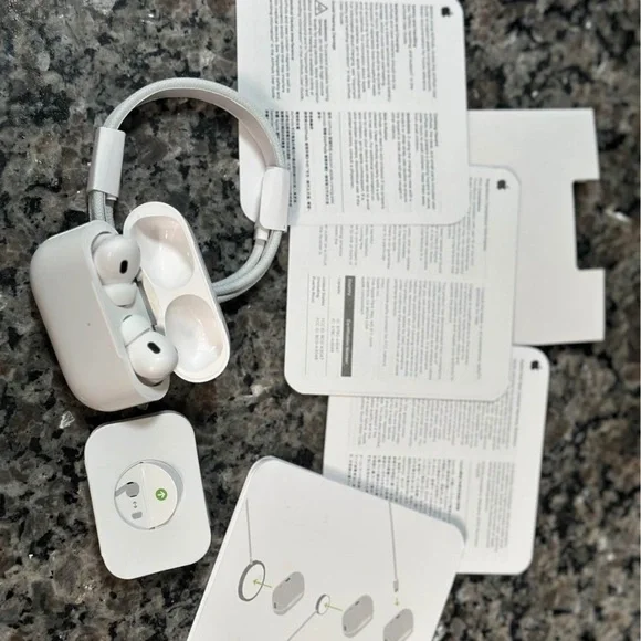 Apple AirPods Pro 2 - Picture 5 of 5